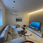 Casa Tirana